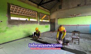 Hidupkan Ekonomi Keluarga, Revitalisasi SMPN 3 Jiken oleh Pemerintah Buka Lapangan Kerja Bagi Warga Sekitar