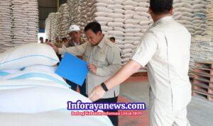 saat Prabowo Sidak Gudang Bulog Danurejo Pastikan Stok Beras Aman, Usai Beri Arahan Ketua DPRD Se-Indonesia
